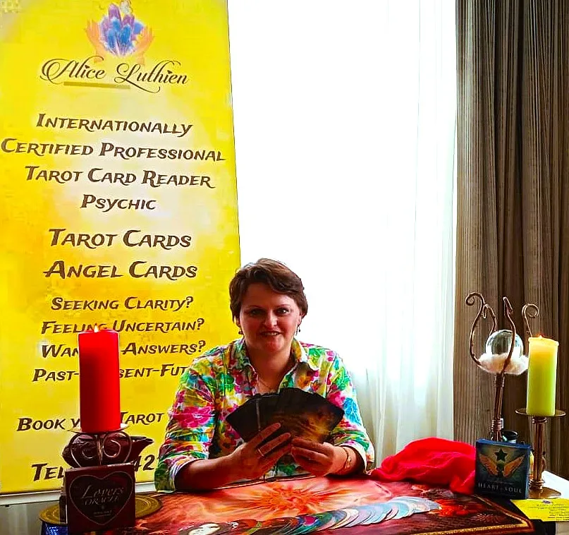 Alice Luthien Tarot Reader, Crystal & Energy Healer Ennis Galway Cork